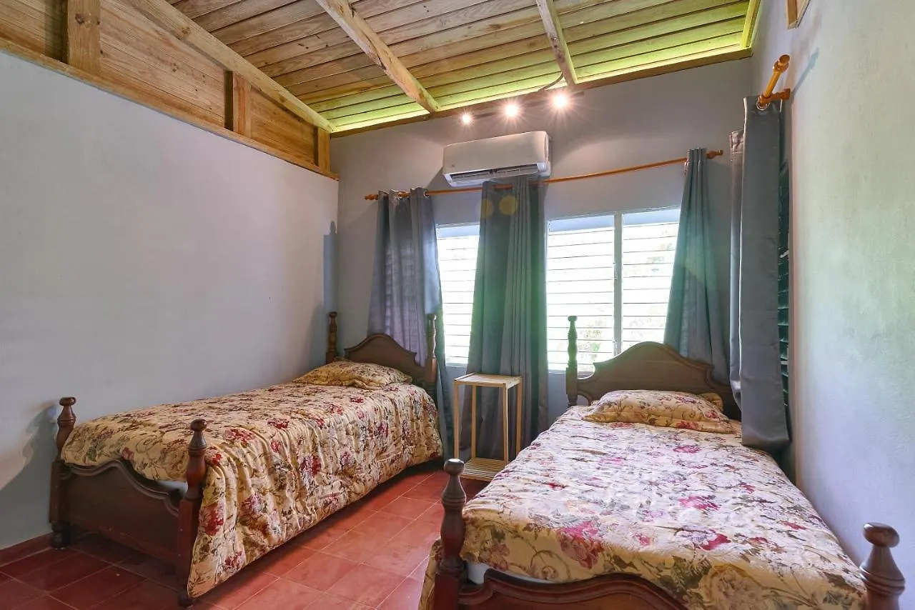 הוילה קאבררה Casa Kafe 0*,  הרפובליקה הדומיניקנית